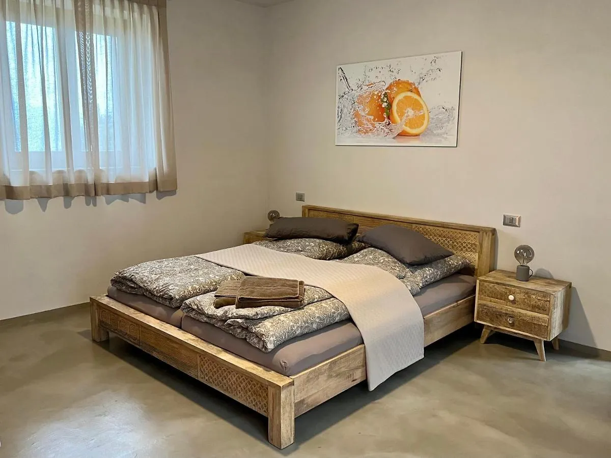 Privatunterkunft Villa Del Lis Gargnano