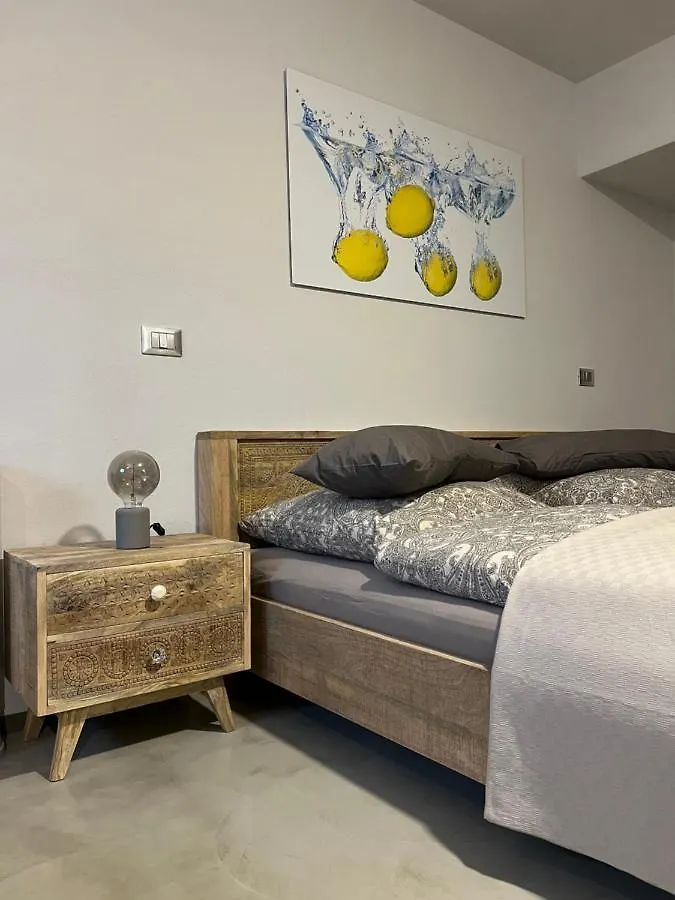 Villa Del Lis Gargnano 0*,