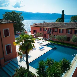 4* Hotel Bogliaco